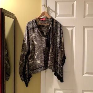 Patterned tunic